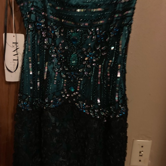 COPY - Prom dress - Picture 8 of 8